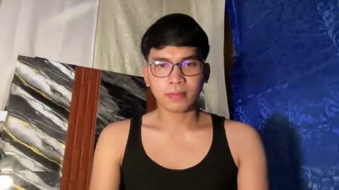 Snapshot of seductive_william chatting on 20, 5, 2026 William online show from 20, 5, 2026