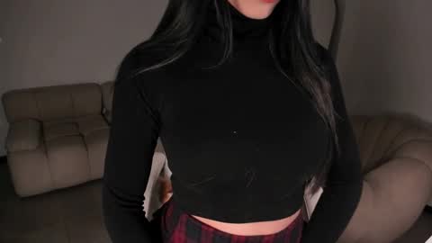 Snapshot of seductivelvet chatting on 18, 10, 2025 Arihana online show from 18, 10, 2025