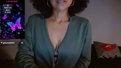 Snapshot of seductress_malia chatting on 14, 7, 2026 seductress_malia online show from 14, 7, 2026