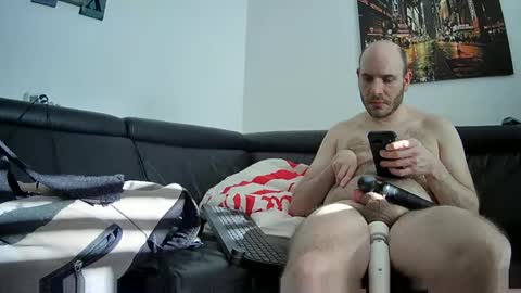 Sebastian online show from 1, 2, 2025