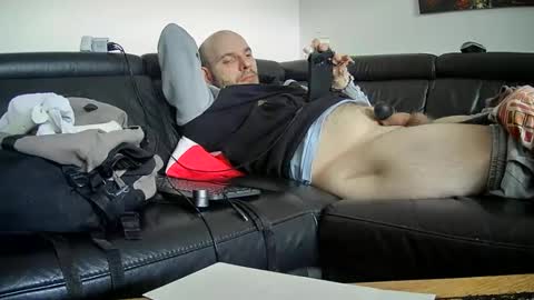 Sebastian online show from 16, 2, 2025