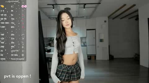 Akira Youri online show from 11, 4, 2026