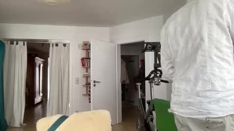 Snapshot of seethebigpicture chatting on 5, 6, 2026 seethebigpicture online show from 5, 6, 2026