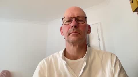 Snapshot of seethebigpicture chatting on 10, 6, 2026 seethebigpicture online show from 10, 6, 2026