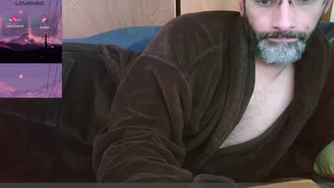 Snapshot of seewolf1000 chatting on 19, 1, 2025 seewolf1000 online show from 19, 1, 2025