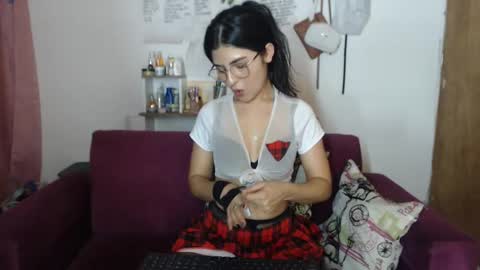 Snapshot of seleena_01 chatting on 2, 12, 2024 seleena_01 online show from 2, 12, 2024