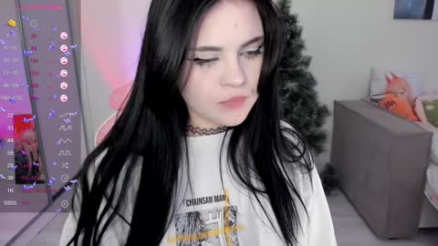 Snapshot of selena___cute chatting on 2, 1, 2025 Selena  online show from 2, 1, 2025