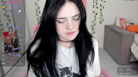 Snapshot of selena___cute chatting on 28, 1, 2025 Selena  online show from 28, 1, 2025