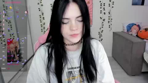 Snapshot of selena___cute chatting on 10, 2, 2025 Selena  online show from 10, 2, 2025