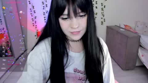 Snapshot of selena___cute chatting on 4, 3, 2025 Selena  online show from 4, 3, 2025