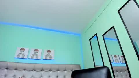 Snapshot of selena_castillo chatting on 6, 3, 2025 Selena online show from 6, 3, 2025