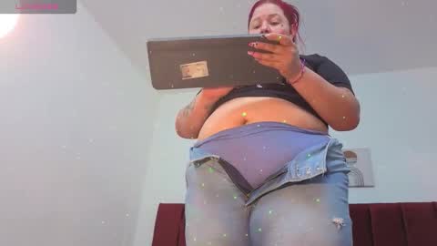 Snapshot of selena_castillo chatting on 5, 10, 2025 Selena online show from 5, 10, 2025