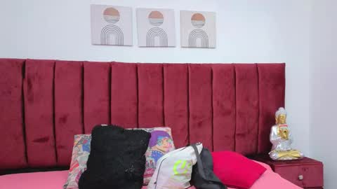 Snapshot of selena_castillo chatting on 7, 10, 2025 Selena online show from 7, 10, 2025