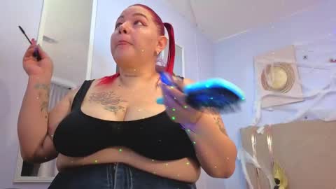 Snapshot of selena_castillo chatting on 10, 10, 2025 Selena online show from 10, 10, 2025