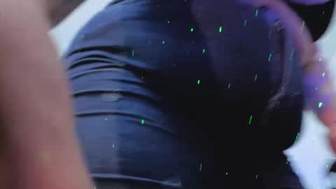 Snapshot of selena_castillo chatting on 12, 10, 2025 Selena online show from 12, 10, 2025