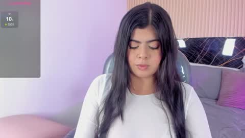 Selena online show from 9, 7, 2026