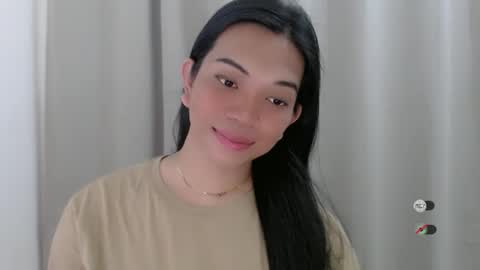 Selena online show from 5, 1, 2025