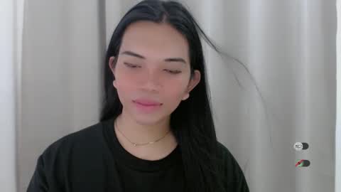 Selena online show from 6, 1, 2025