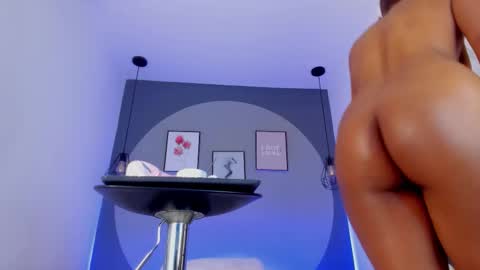 Snapshot of selena_monroy chatting on 13, 10, 2025 Selena online show from 13, 10, 2025