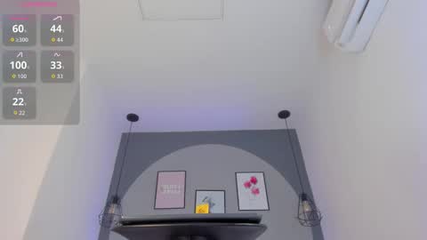 Snapshot of selena_monroy chatting on 22, 10, 2025 Selena online show from 22, 10, 2025