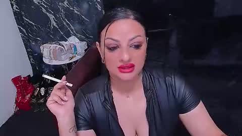 Snapshot of selena_vixen chatting on 14, 7, 2026 Selene online show from 14, 7, 2026