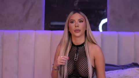 Snapshot of selena_voss chatting on 10, 1, 2026 Selena online show from 10, 1, 2026