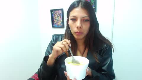 Selena online show from 23, 12, 2024