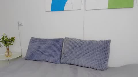 Snapshot of selenarousey chatting on 11, 9, 2025 Selena online show from 11, 9, 2025