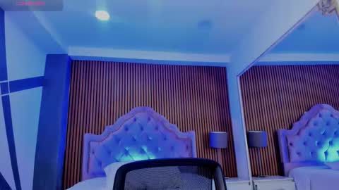 selenastonne online show from 23, 9, 2025