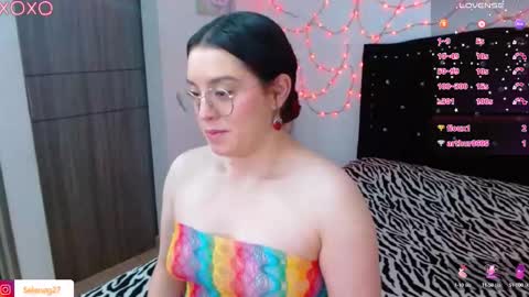 Selene G  online show from 17, 9, 2025