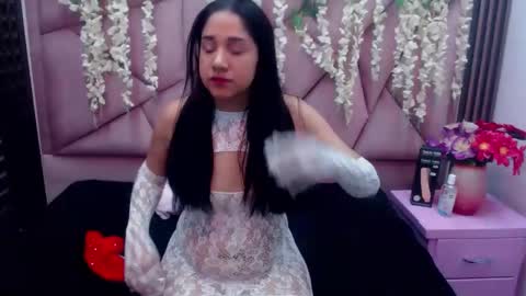 selenerose69 online show from 4, 12, 2025