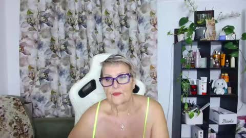 Selenna online show from 22, 1, 2025