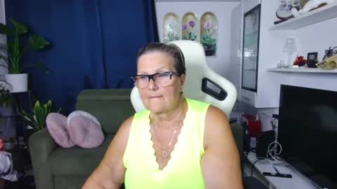 Selenna online show from 3, 8, 2026