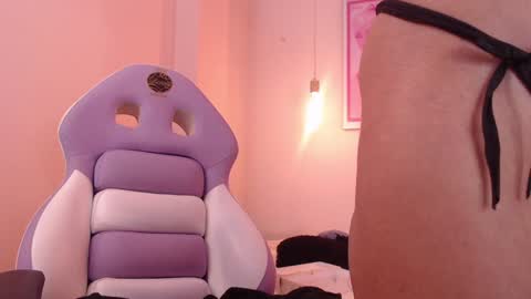Snapshot of seleny_fitness chatting on 6, 2, 2025 Mayte online show from 6, 2, 2025