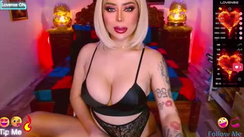 Snapshot of selina_diorxxx chatting on 3, 10, 2025 Will You Be My CumDumpster in Real Drink My Milk online show from 3, 10, 2025