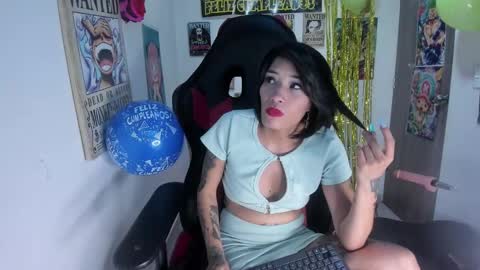 Snapshot of selina_kyl3 chatting on 31, 12, 2024 Selinna Kyle online show from 31, 12, 2024