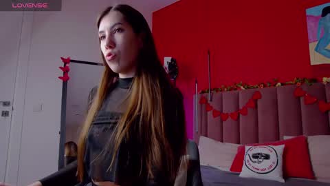 Nicole online show from 12, 2, 2025