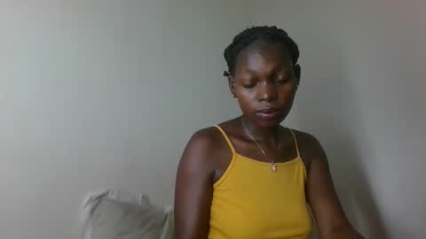 Snapshot of sellinprinces chatting on 3, 10, 2025 sellinprinces online show from 3, 10, 2025