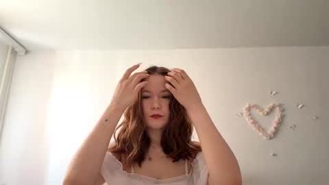 Lily online show from 20, 6, 2026