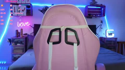 Selvaggia Del Caribe online show from 5, 12, 2024