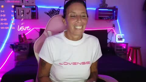 Selvaggia Del Caribe online show from 10, 1, 2025