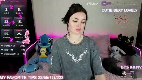 Snapshot of semurmur chatting on 2, 7, 2026 S E M U R online show from 2, 7, 2026
