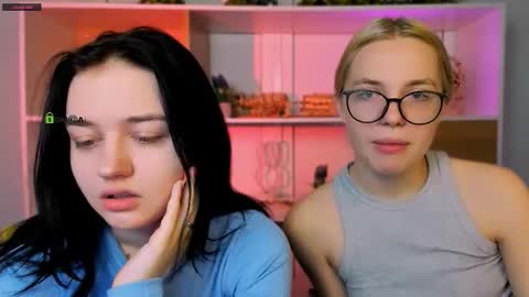 Snapshot of sendi_cais chatting on 3, 12, 2025 Sendi online show from 3, 12, 2025