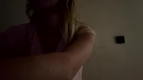 Snapshot of sennya_hayes chatting on 5, 10, 2025 Sennya online show from 5, 10, 2025