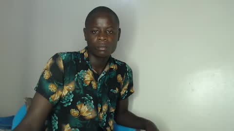 Snapshot of sensation_2 chatting on 8, 2, 2026 Charles online show from 8, 2, 2026