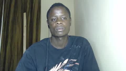 Snapshot of sensation_2 chatting on 4, 4, 2026 Charles online show from 4, 4, 2026