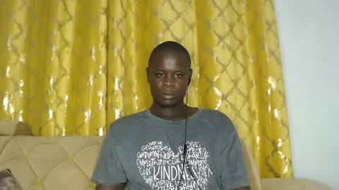 Snapshot of sensation_2 chatting on 6, 5, 2026 Charles online show from 6, 5, 2026