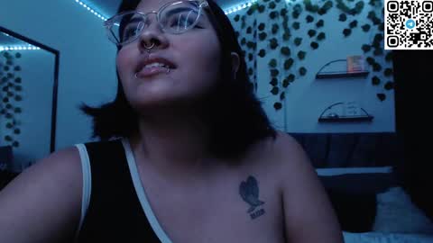 Snapshot of sensual_flame chatting on 30, 12, 2024 Camille and sophie online show from 30, 12, 2024