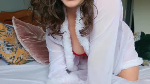 Snapshot of sensual_jassmine chatting on 24, 12, 2024 Jasmine online show from 24, 12, 2024