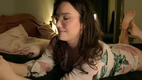 Snapshot of sensual_jassmine chatting on 14, 2, 2025 Jasmine online show from 14, 2, 2025